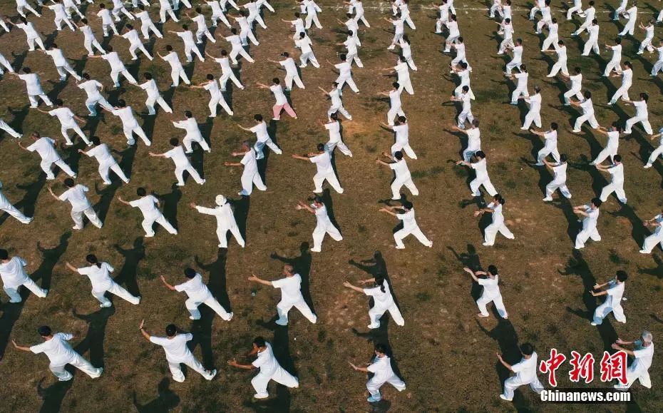 为什么一上班就偏头痛,心理原因导致的偏头痛能治吗