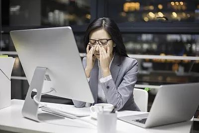 靠墙站的十分钟身体有哪些变化,每天靠墙站5分钟的变化