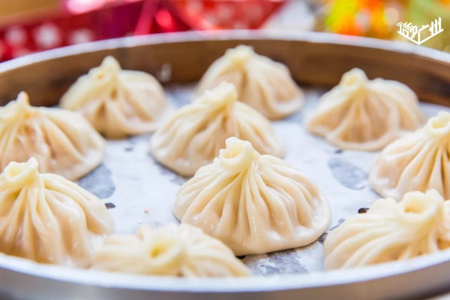 张敬轩美食一条街在哪,张敬轩之前住的地方