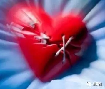 胃疼便秘出血怎么办,胃强脾弱磨牙流鼻血便秘