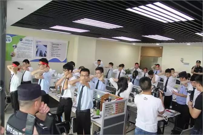 警惕！上万人血本无归！幕后黑手却买了26套房，被搜出1300万现金……