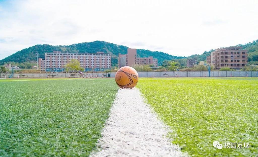 孩子要练习足球上哪去学,小孩想学足球应该怎么培养