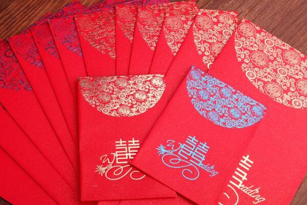 姑姑给侄女结婚包多少红包合适,结婚红包包多少钱好2022年