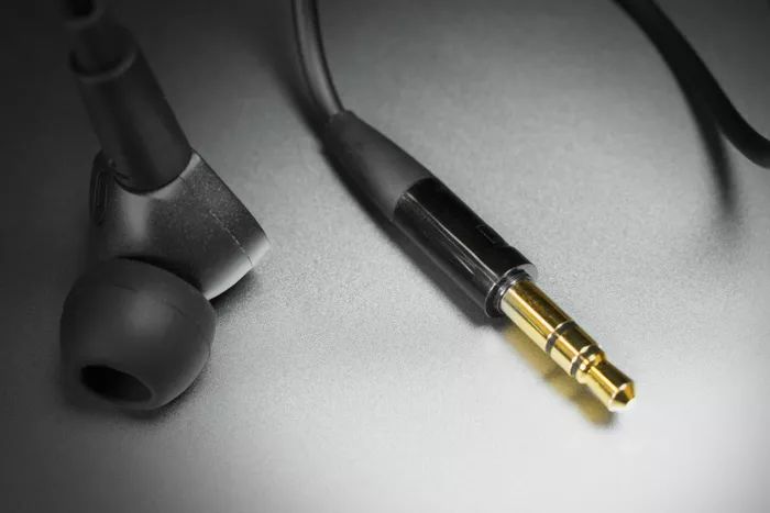 新款sennheiser,森海ie800s入耳式耳机