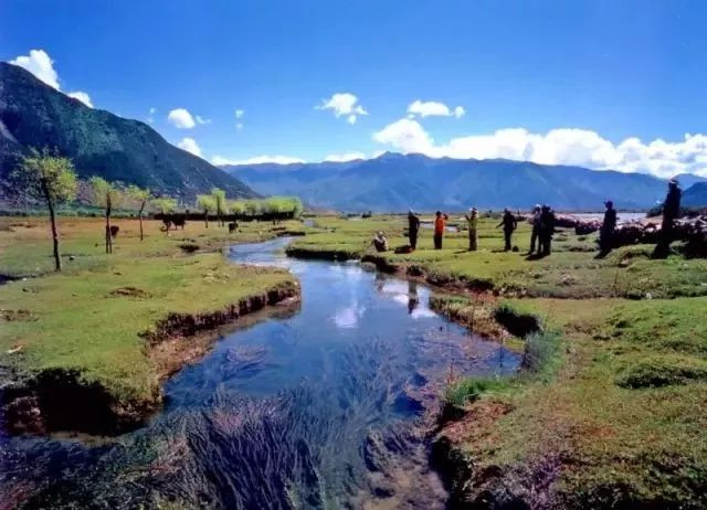 广州坐火车去西藏沿途的风景,从广州坐火车去西藏有没有直达