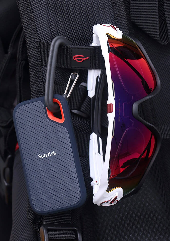 闪迪加强版240固态硬盘怎么样,闪迪500g移动固态