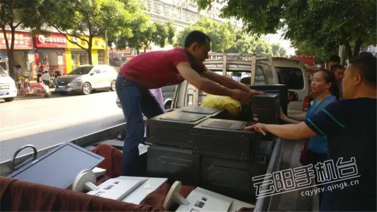 大快人心！云阳查处一“黑网吧”，现场曝光……