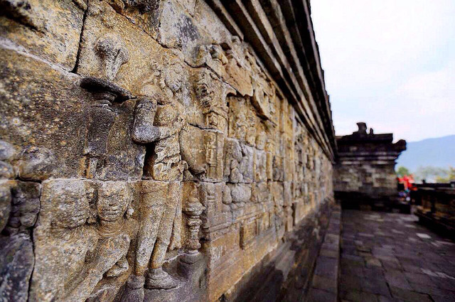 浜氭床浣涙暀濂囪,琚伀灞辩伆鎺╃洊杩戝崈骞寸殑浣涙暀閬楀潃