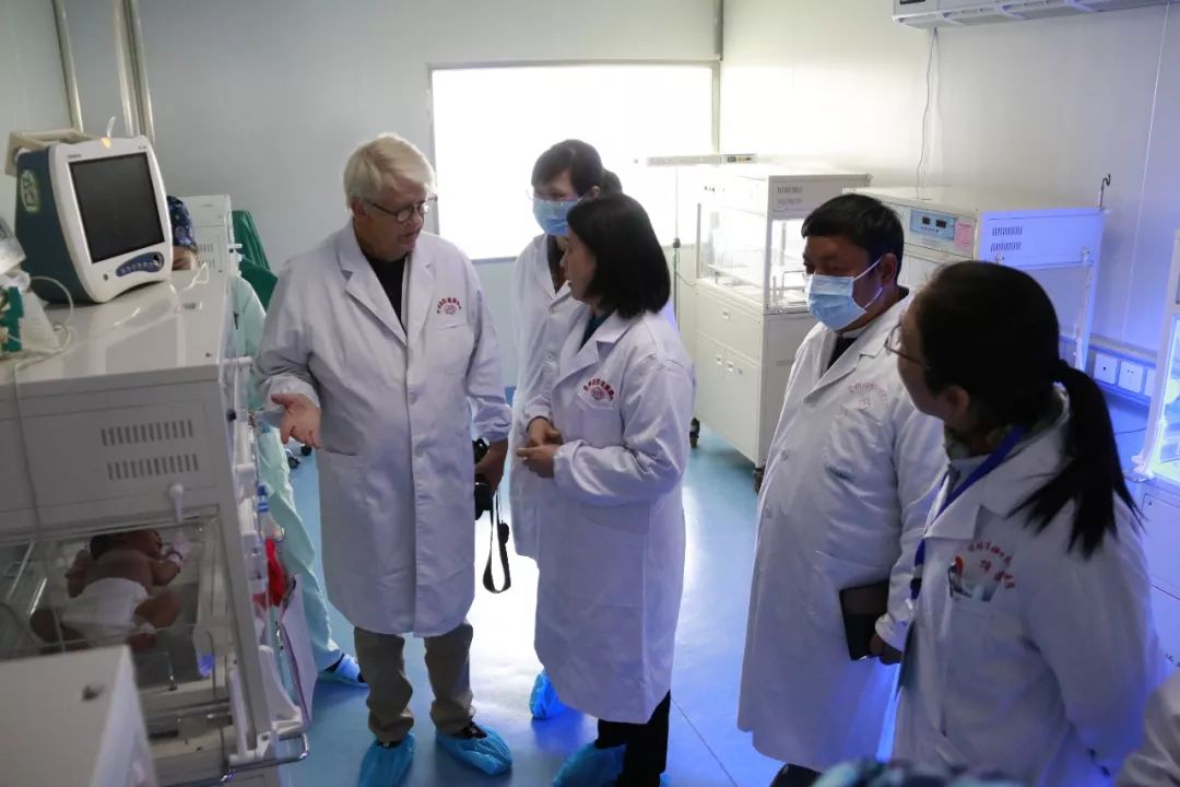 新生儿科专家24小时在线免费咨询,儿科专家在线知识讲座