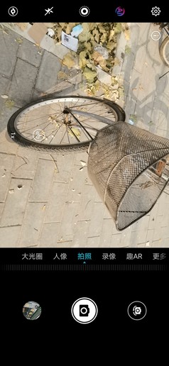 荣耀Magic2拍照如何？手持超级夜景赞爆