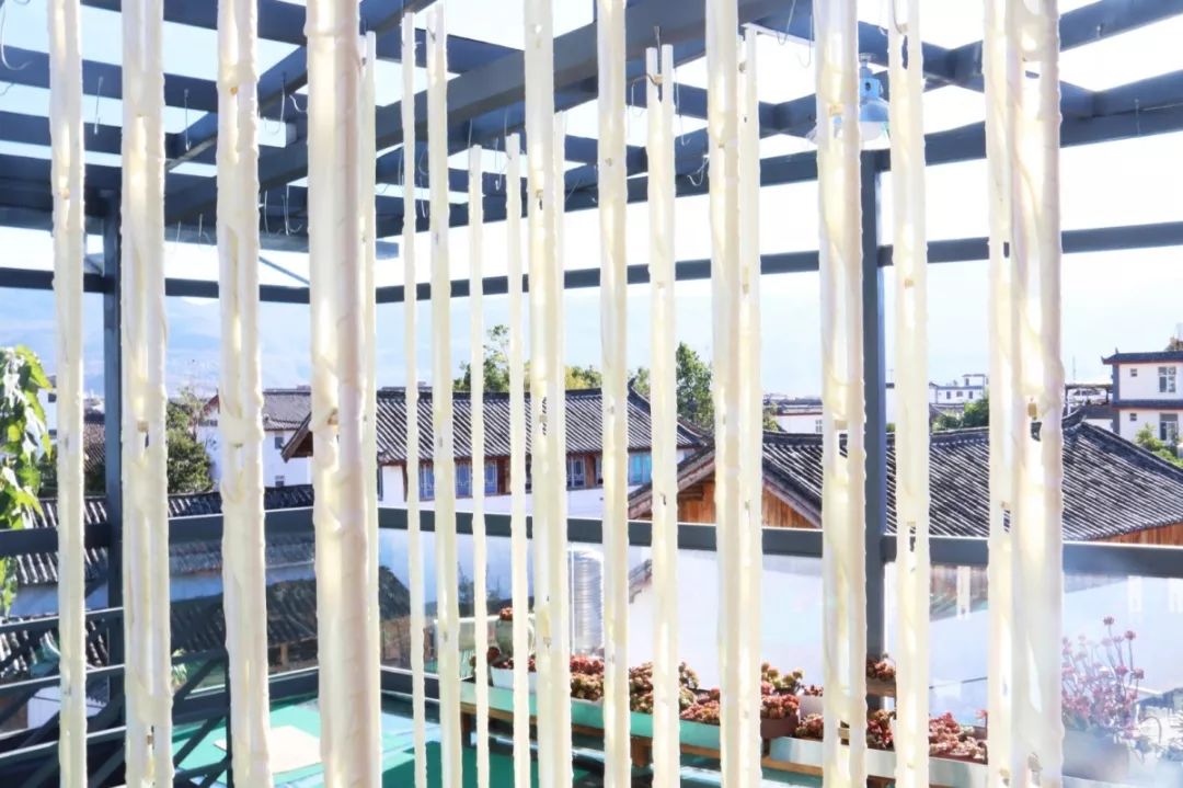 16斤鲜奶只出1斤乳扇,丽江也有自己的乳扇加工厂啦!只有1%的丽江人知道!