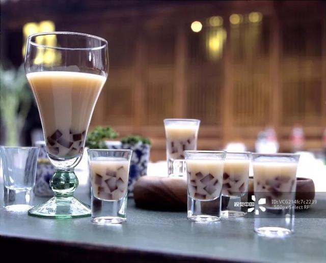 你还会喝咖啡吗,杭州抽检网红奶茶店发现诸多问题