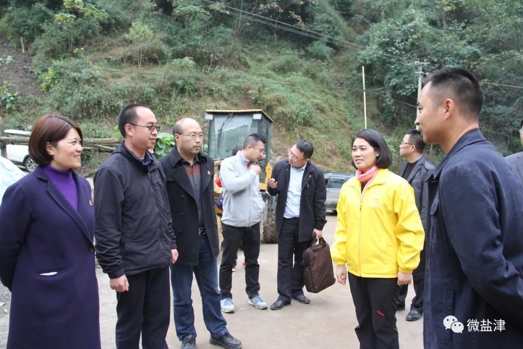 扶贫慰问寒冬送温暖,精准扶贫送温暖献爱心