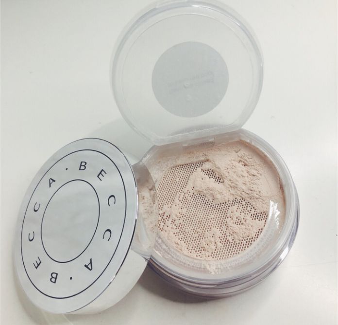 你们有平价又实用的定妆推荐吗,中性皮肤推荐哪款定妆粉