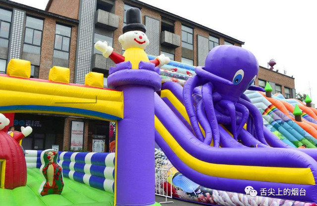 首届龙虾啤酒节,2022年6月龙虾啤酒节