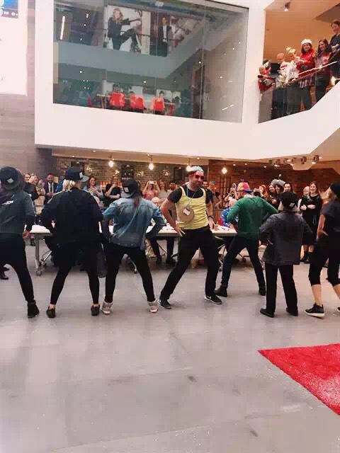 鍒嗕韩鎴戠殑鍒涗笟涔嬭矾,online鑱屼笟浠嬬粛