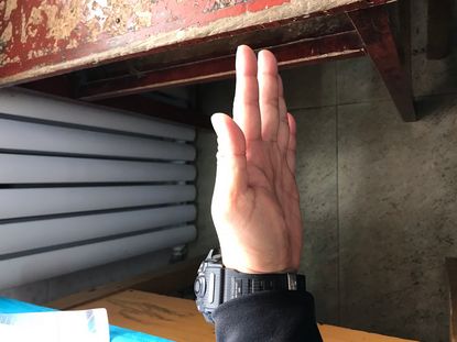 热点｜泪目！挤破头进的燕郊某小学！竟如此不堪……