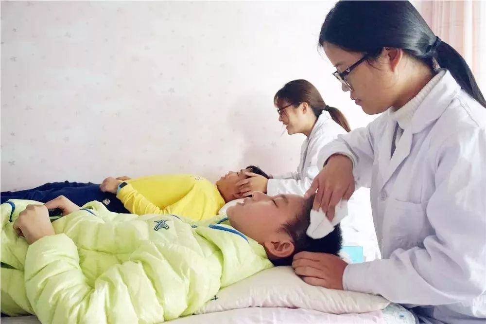 寒假了,给孩子一个轻松摘掉眼镜的机会,你还不来吗?!