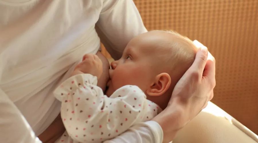 一岁宝宝夜醒频繁怎么戒夜奶,宝宝一岁戒夜奶最实用妙招