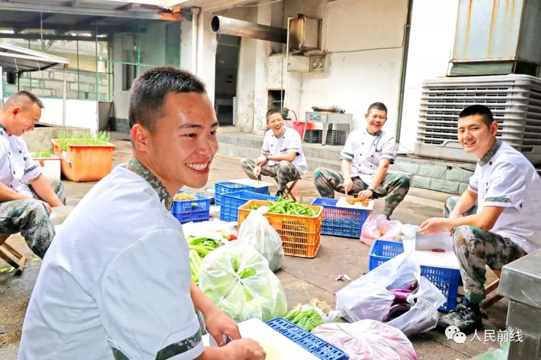 新兵连伙食为啥比基层好,新兵连伙食好吗
