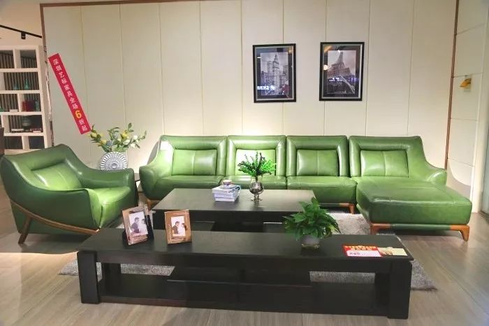 瞒不住了！神木双虎家私最低5折起售，样品狂甩，神木婆姨女子抢疯了