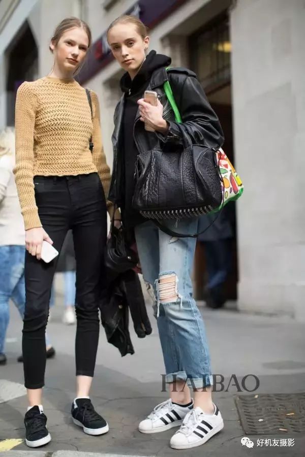 人像摆姿100个技巧坐着半身照,简单人像拍照摆姿