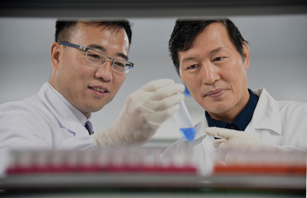 中国两位教授发明治愈艾滋方法,cart治疗艾滋病最新研究进展