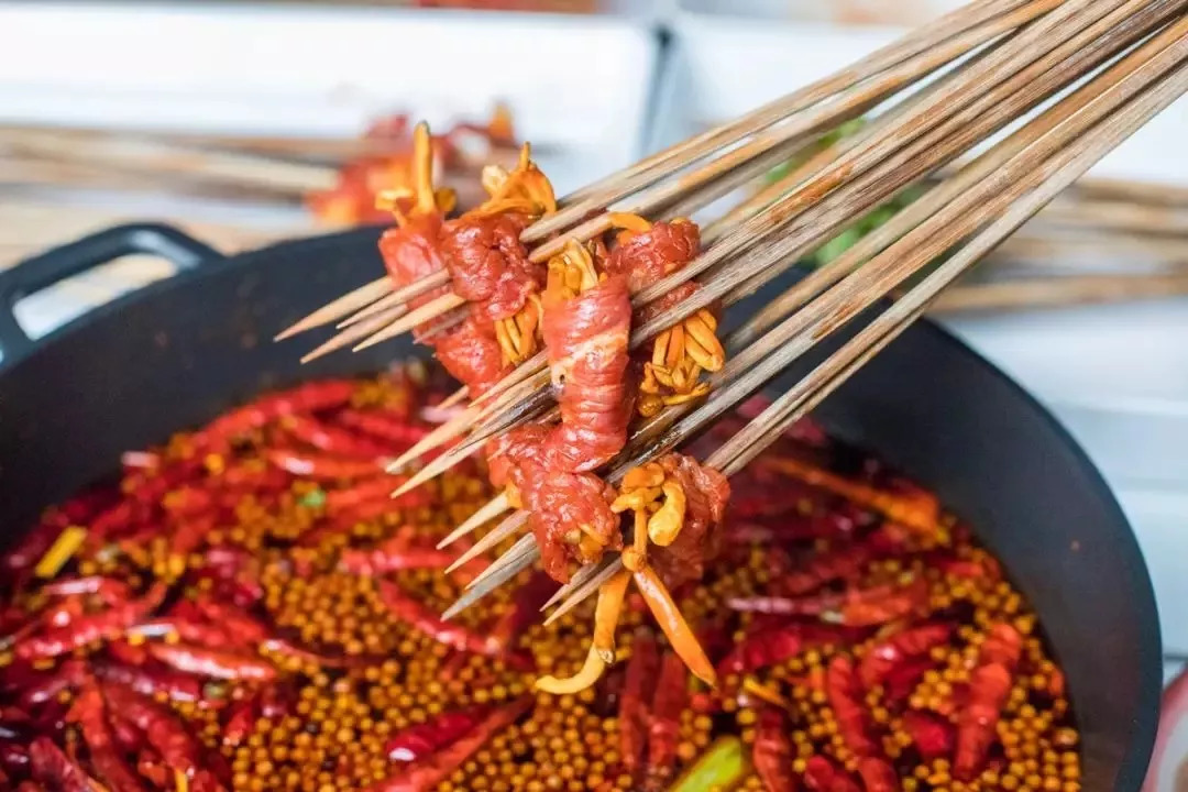 重庆开了几十年的老串串,重庆老牌串串