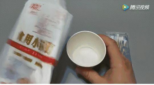 快速清洗油烟机上的污垢,油烟机清洁剂强力去污小妙招