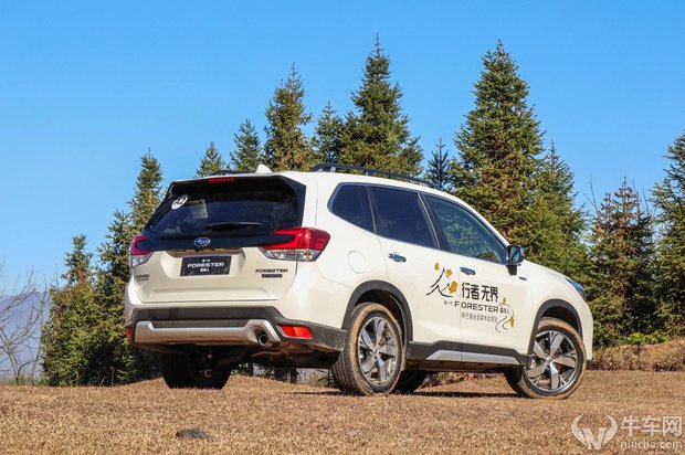 斯巴鲁第四代森林人试驾体验,斯巴鲁森林人2.0四驱系统2010