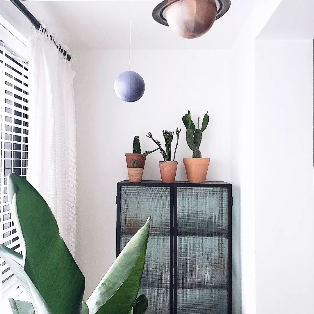 家里乱全怪娃？娃说：你看看别人家的爸妈！生10个孩子也不怕