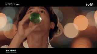 晴晴聆听别人的故事,晴晴听故事