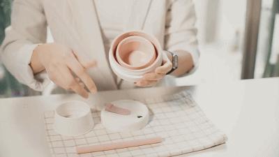 一秒折叠变身粉饼盒大小,火爆ins的随身杯,上哪都能喝干净水!