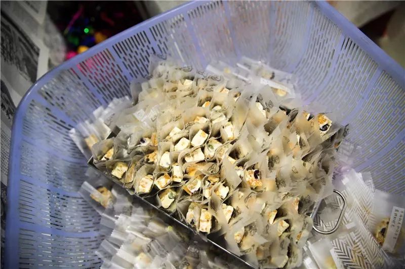 亲手做阿胶,玉屏手工代熬阿胶