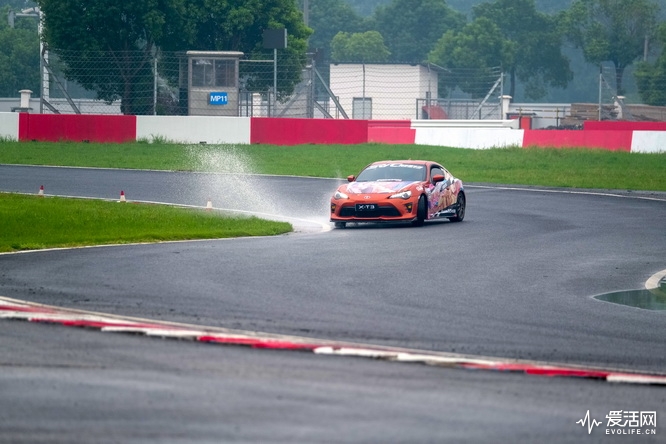 性价比之王富士x-t30无反相机推荐,富士xt3全面评测