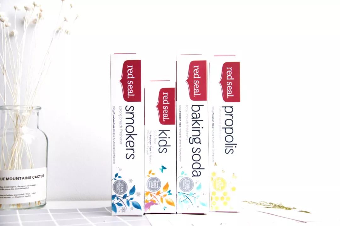 花了1300元做了一个牙冠,花了两万块钱做的牙齿