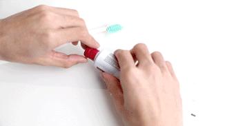 花了一万元做牙齿很难看,牙齿美白真正有用的牙膏