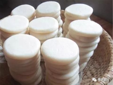 广西富川艾叶糍粑,富川团子糍粑