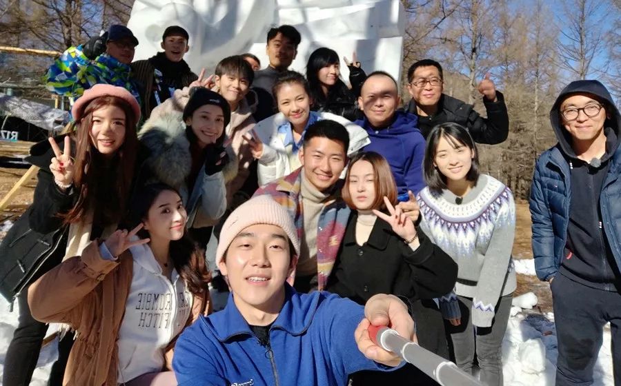 3个让人变丑的动作,让人变丑的几个姿势