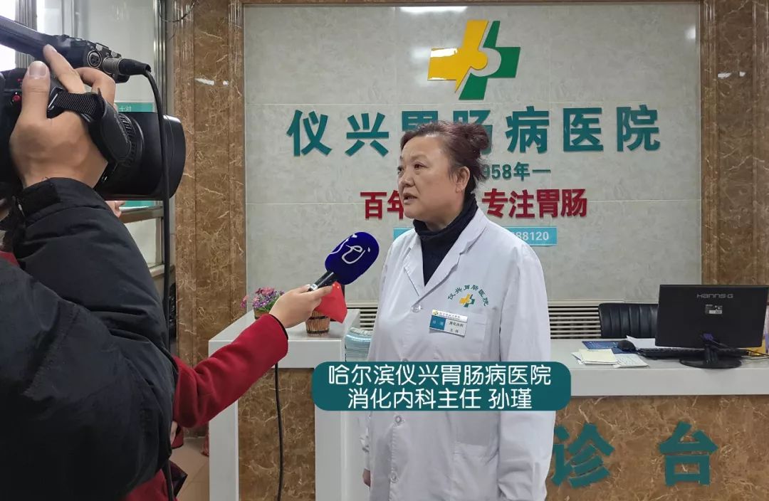 45岁男子腹部疼痛,偶尔还大便带血,一查竟是这种情况!医生:多数患者自认为是痔疮,早期没有任何症状!