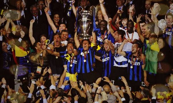 穆帅解释曼联失利原因,穆三年魔咒曼联