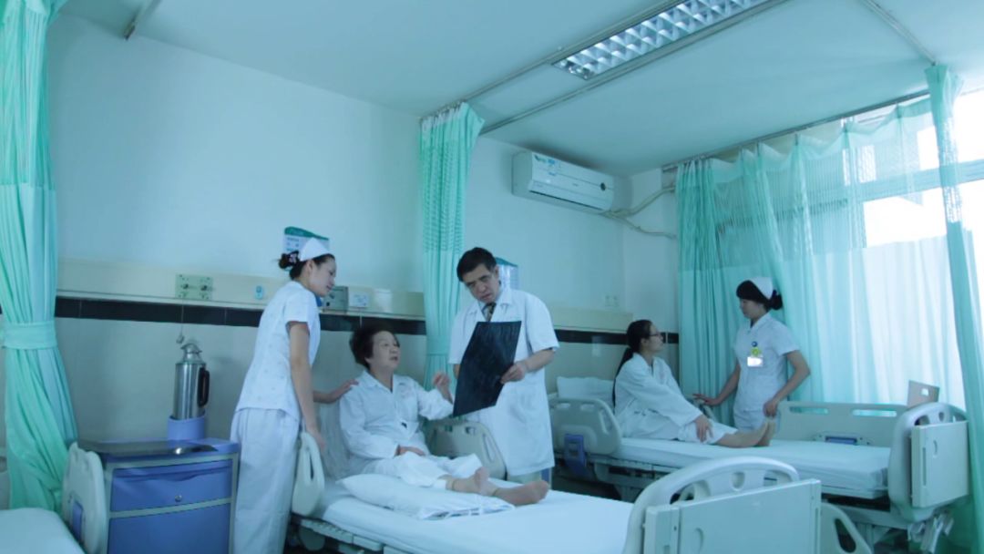 缓解脖子落枕最快恢复办法,落枕怎么快速恢复小窍门