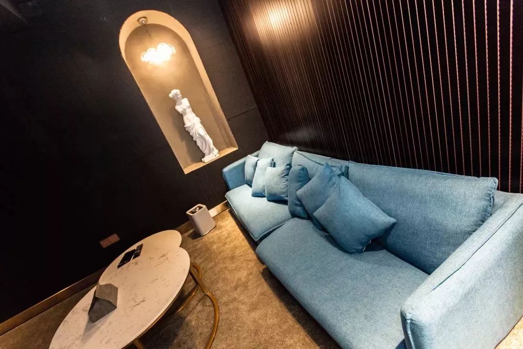 颜值高效果好家庭影院,颜值很高家庭影院