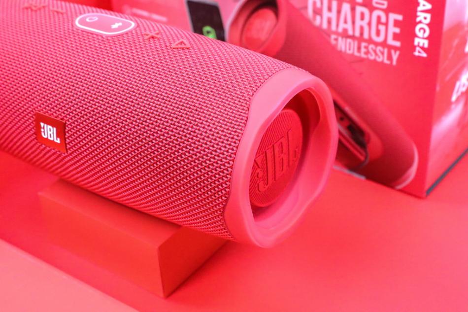 水中也能*放播**的好声音—JBLGE4体验