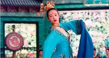 珠海人怎么迎新年？一起“回”唐朝逛庙会！看真龙袍！就在……