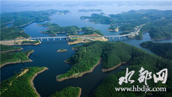 交通运输网跨越式发展,40年交通运输发展突飞猛进