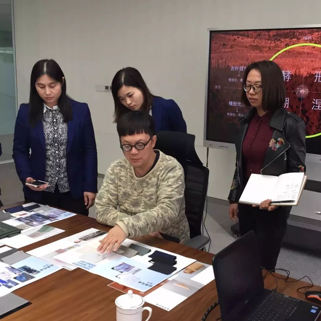 春季面料开发趋势,展望今后服装面料趋势