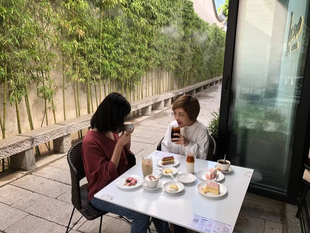 开一家餐厅月入13万,这家自助餐厅靠一招月入十几万