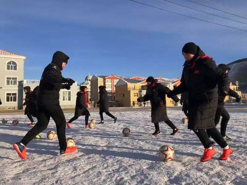 2018内蒙古自治区运动会足球冠军,内蒙古青少年足球通辽队
