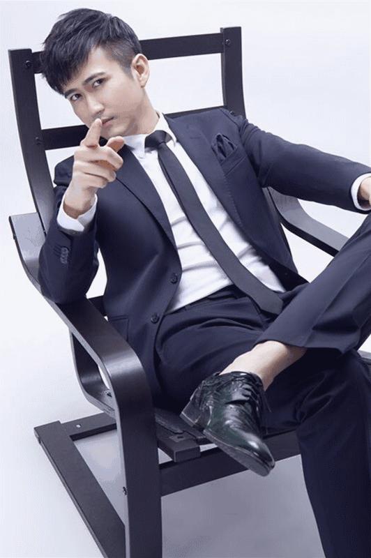 盲测14天揭密|年轻肌特训营收关，那瓶好评如潮的精华水究竟是谁？